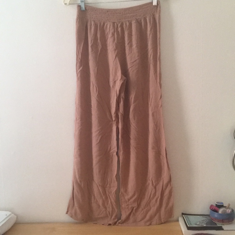 Peach leggings
